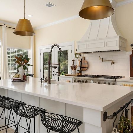 The Plantation House Boutique Inn Pflugerville Bagian luar foto
