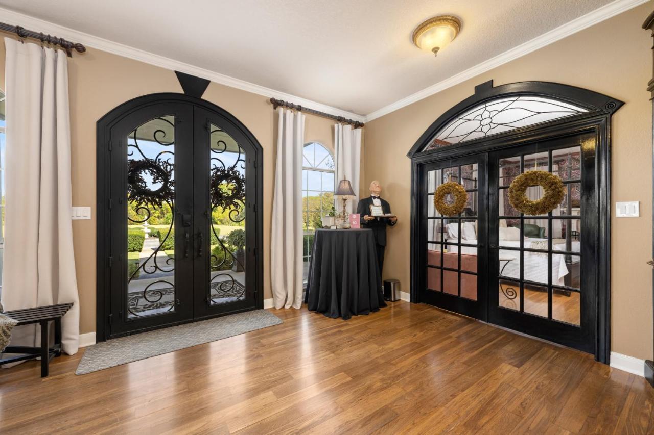 The Plantation House Boutique Inn Pflugerville Bagian luar foto