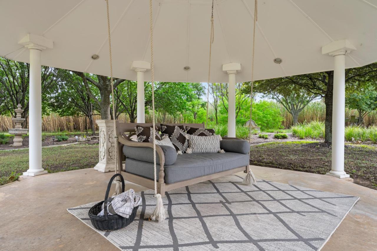 The Plantation House Boutique Inn Pflugerville Bagian luar foto