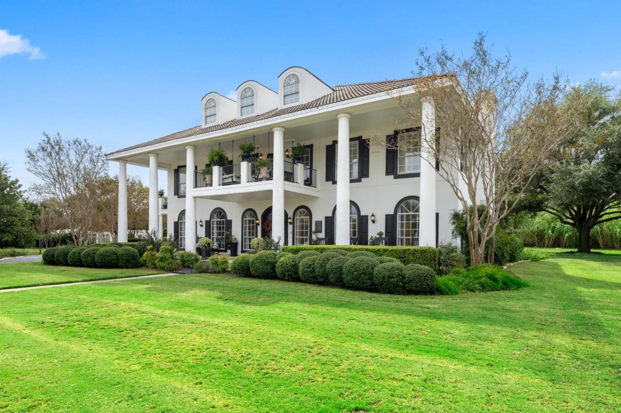 The Plantation House Boutique Inn Pflugerville Bagian luar foto