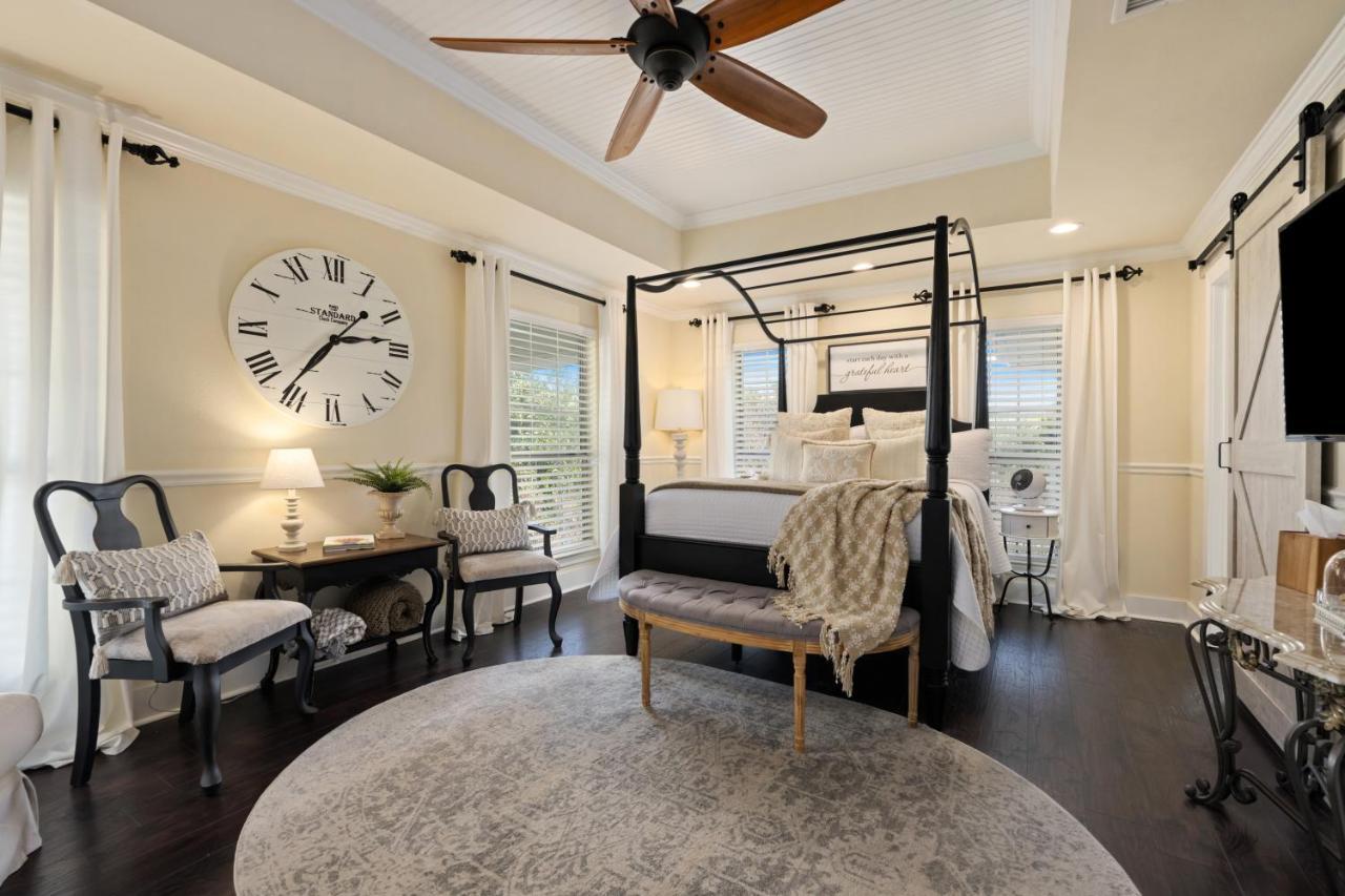 The Plantation House Boutique Inn Pflugerville Bagian luar foto