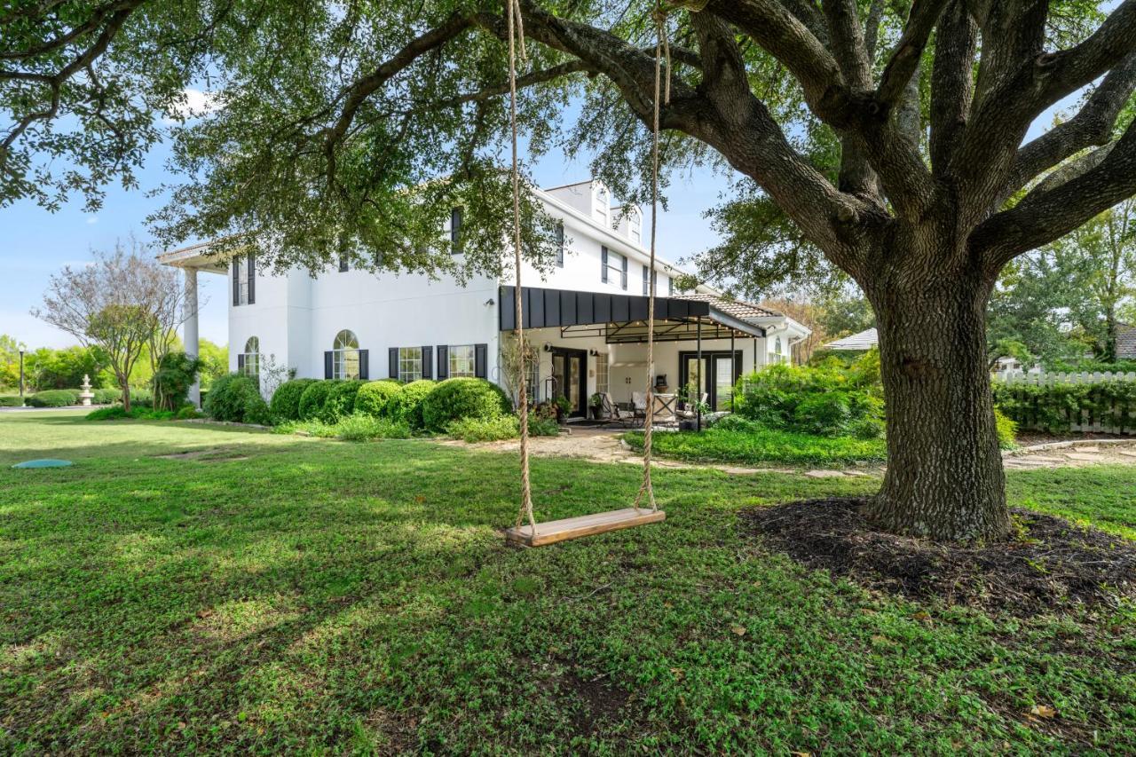 The Plantation House Boutique Inn Pflugerville Bagian luar foto