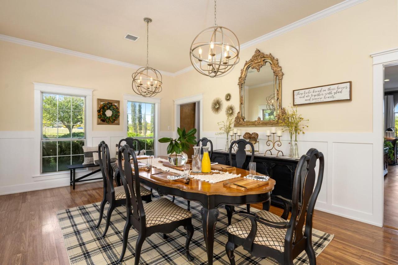 The Plantation House Boutique Inn Pflugerville Bagian luar foto