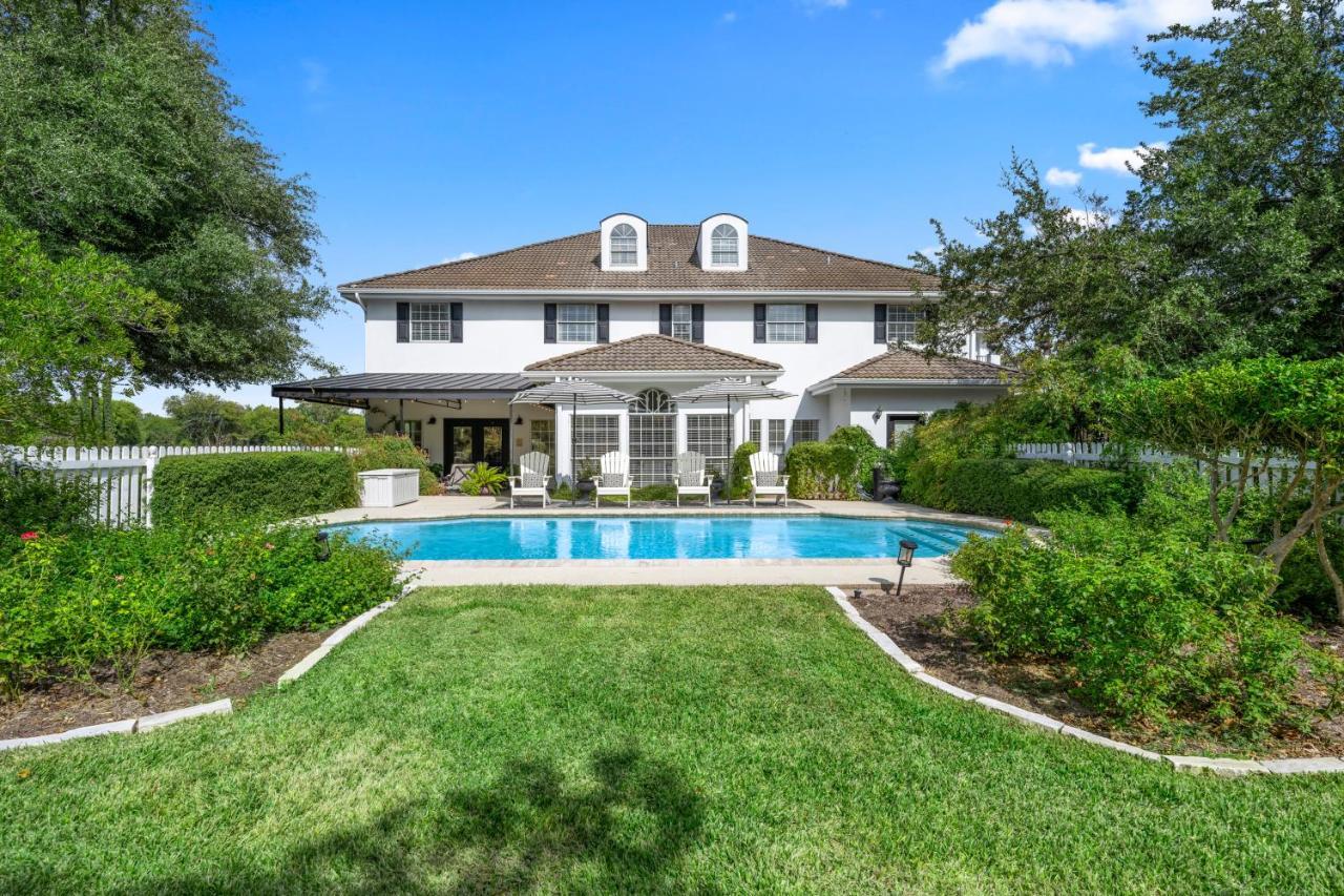 The Plantation House Boutique Inn Pflugerville Bagian luar foto