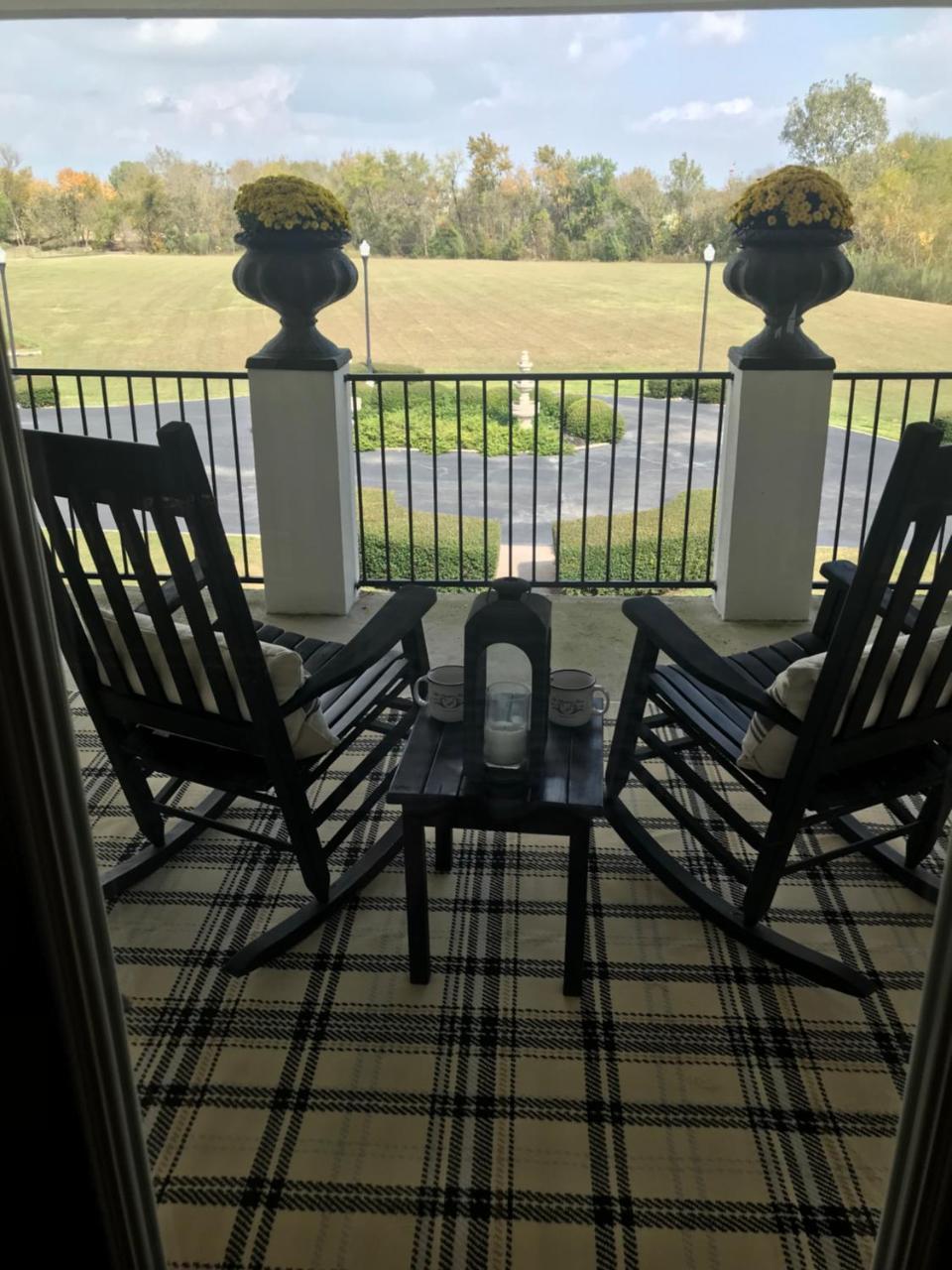 The Plantation House Boutique Inn Pflugerville Bagian luar foto