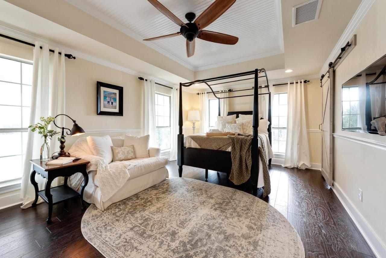 The Plantation House Boutique Inn Pflugerville Bagian luar foto
